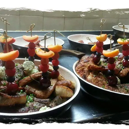 Denggenhof Bed & Breakfast 3*