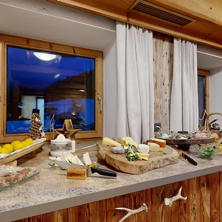Denggenhof Bed and Breakfast 3*
