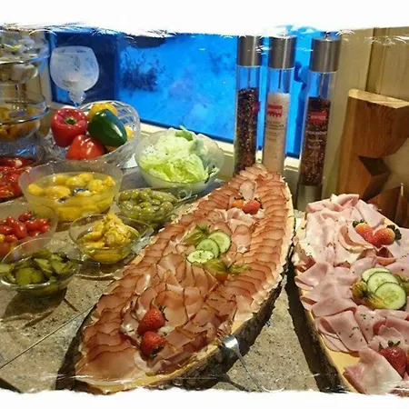 Bed and Breakfast Denggenhof 3*
