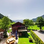 Bed and Breakfast Denggenhof 3*