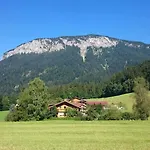 Denggenhof Bed and Breakfast